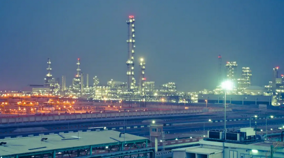 مصر تبدأ في تشغيل مصفاة "ميدور" بالإسكندرية الشهر المقبل