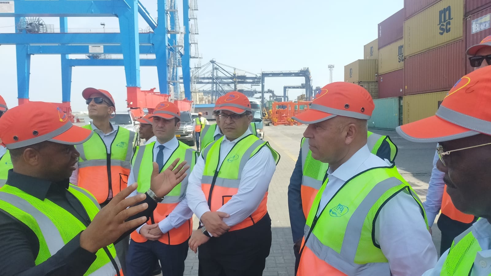 مصر تبحث إنشاء مناطق لوجيستية في تنزانيا لتنشيط الصادرات