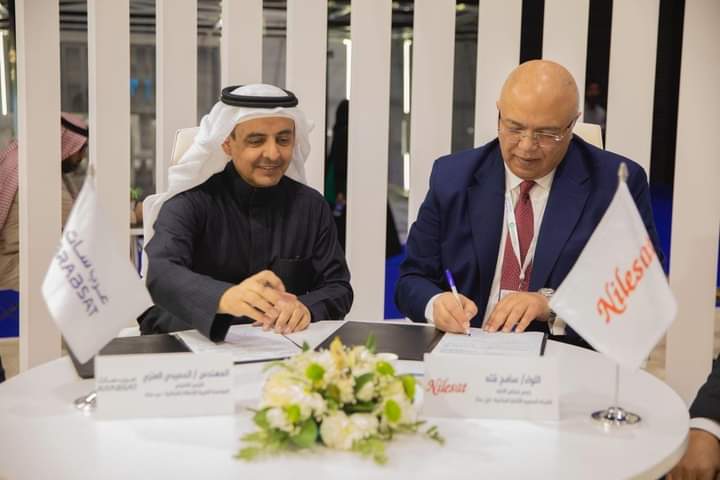 شراكة بين نايل سات وعرب سات للتوسع في الشرق الأوسط وإفريقيا