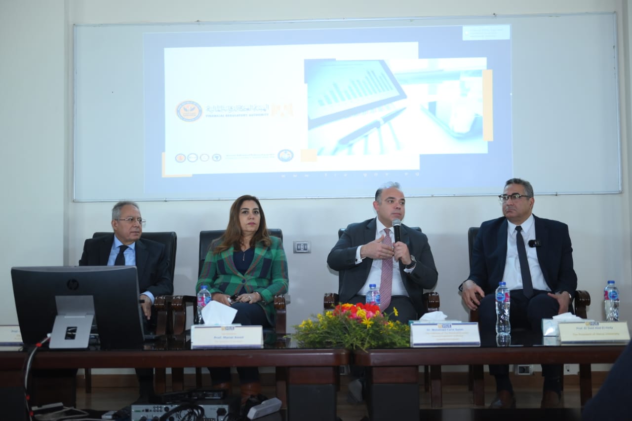 الرقابة المالية تلتقي أعضاء هيئة تدريس وطلاب جامعة حورس