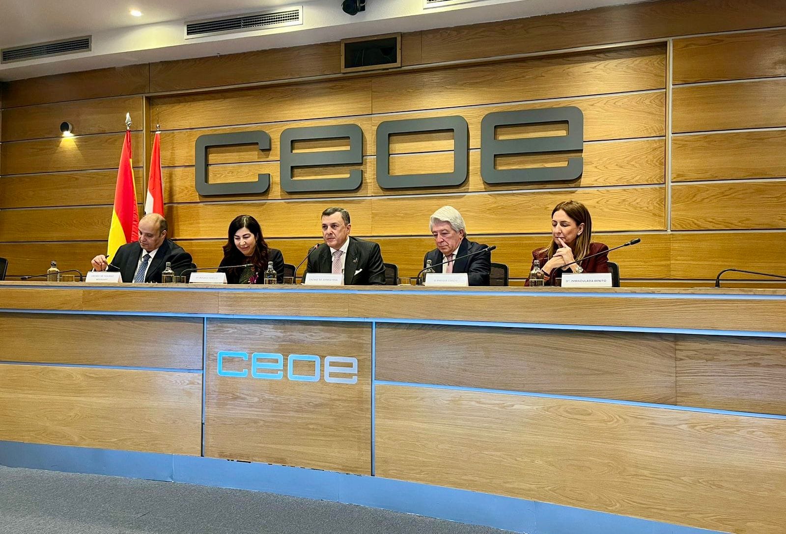 وزير السياحة في مدريد : 50 مليار جنيه حوافز للاستثمار في الغرف الفندقية