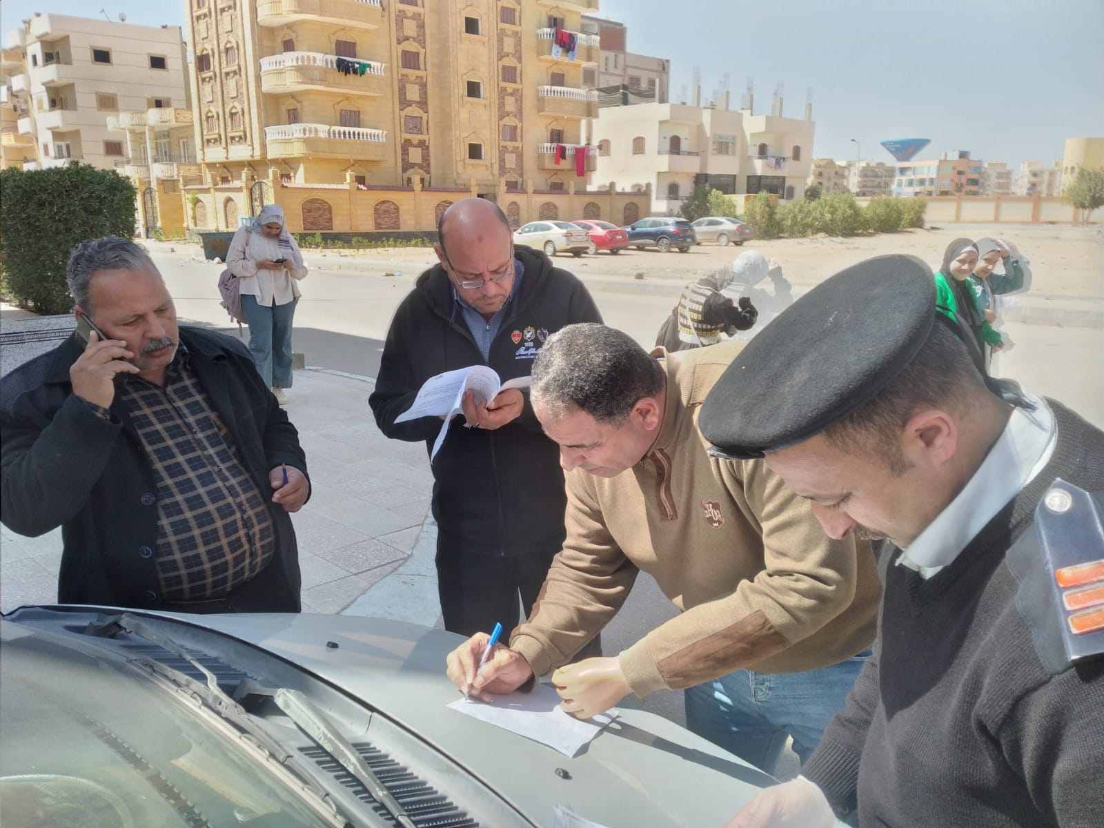 إزالة تعديات ومخالفات بناء في بورسعيد الجديدة .. وحملات في 3 مدن جديدة