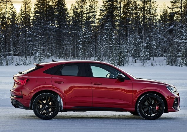 البنوك تستأنف فتح الاعتمادات المستندية لوكلاء السيارات