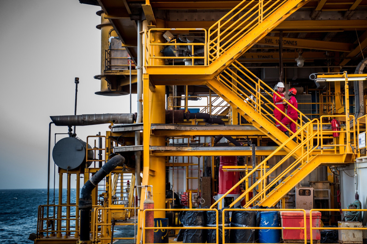 روسيا تبقي إنتاج النفط في أكتوبر متوافقاً مع أهداف "أوبك+"