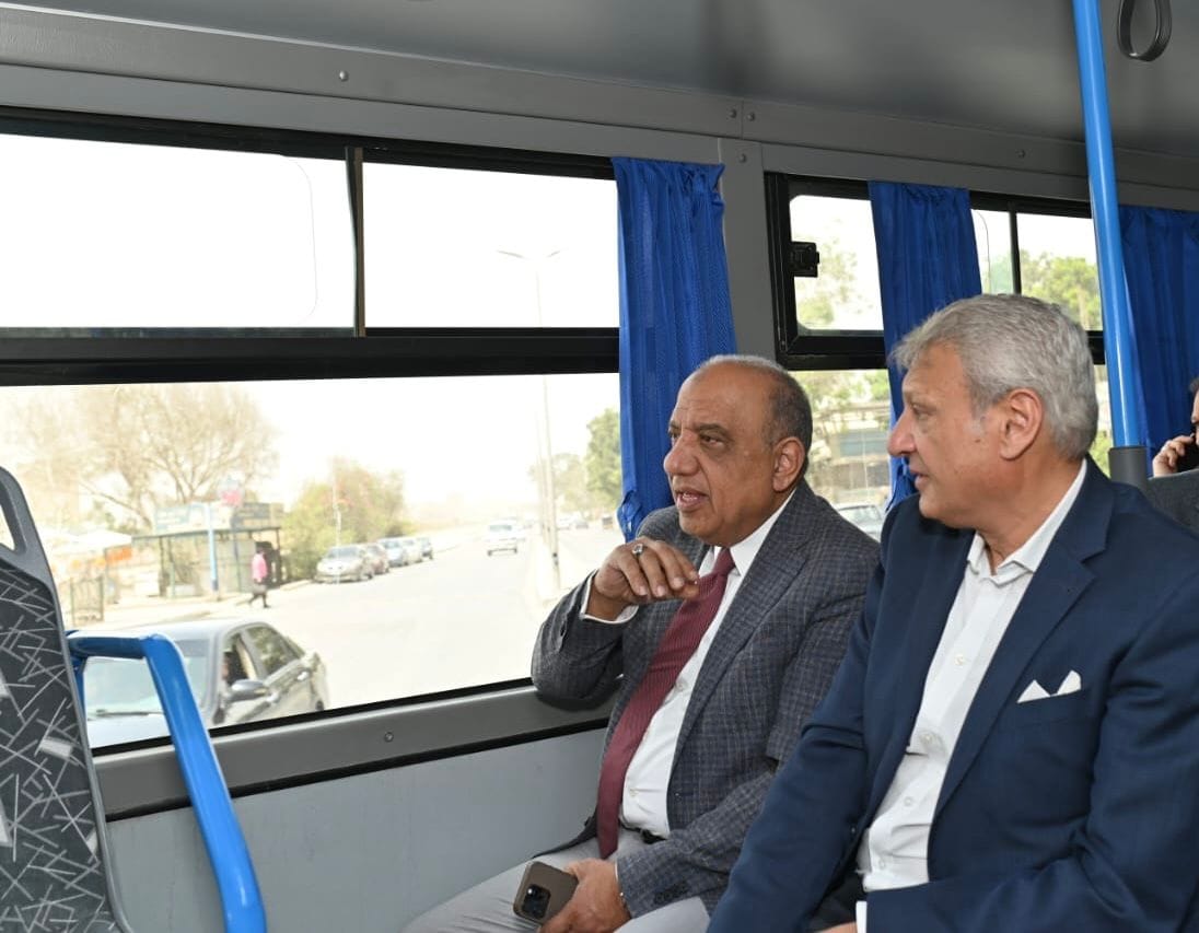 وزير الأعمال يتفقد تطوير شركة النصر لصناعة السيارات