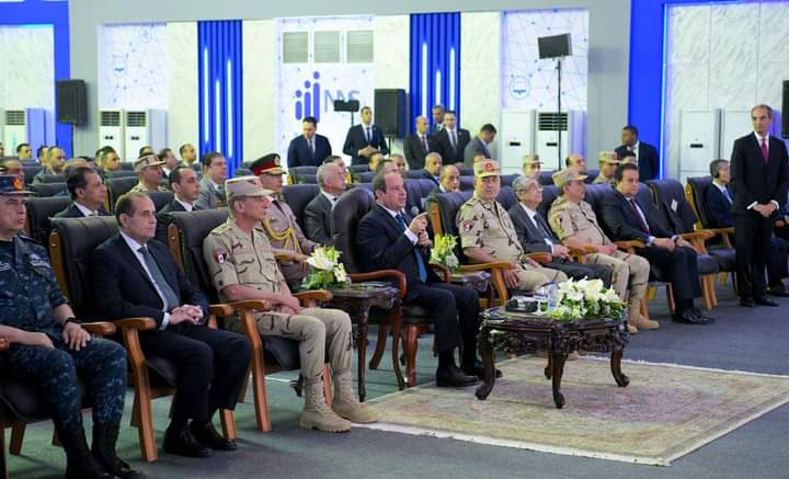 الرئيس السيسي : مصر محور عالمي رئيسي لنقل البيانات بين الشرق والغرب