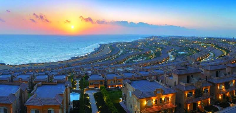 رؤية القابضة تقترض 5.6 مليار جنيه لتسريع أعمال التنفيذ في مشروعاتها