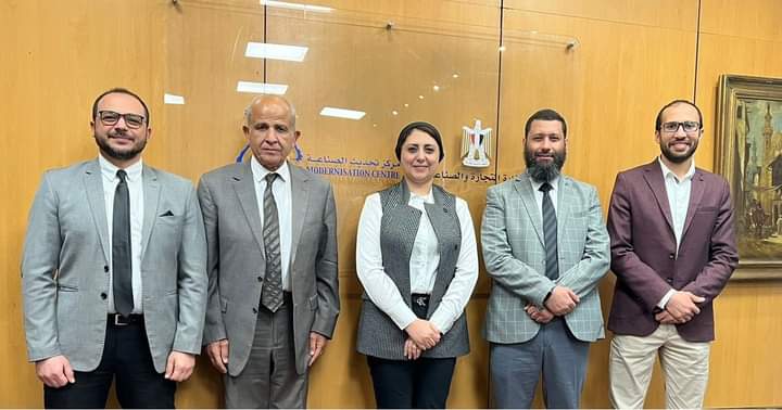 مصر واليونيدو يبحثان تطورات مشروع دعم نمو التجارة والصناعة وتسريع النفاذ للأسواق