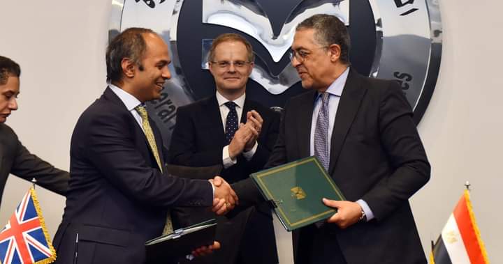 مذكرة تفاهم لتعزيز العلاقات الاستثمارية والتجارية مع بريطانيا
