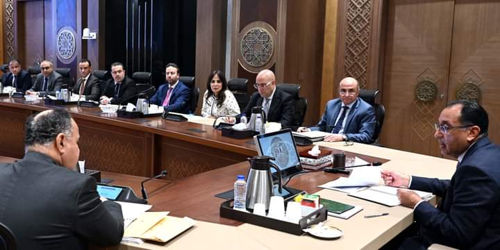 رئيس الوزراء يتابع ملفات تصدير العقار وتفعيل صناديق الاستثمار العقاري