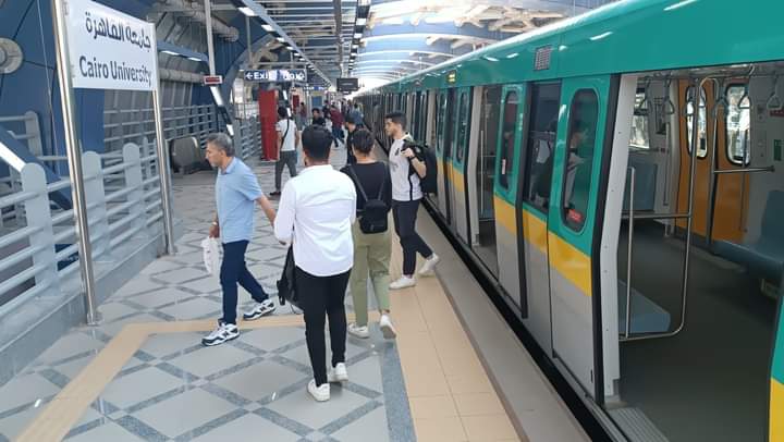 بدء تشغيل التاكسيات الكهربائية بالعاصمة .. والمرحلة الثالثة من الخط الثالث للمترو