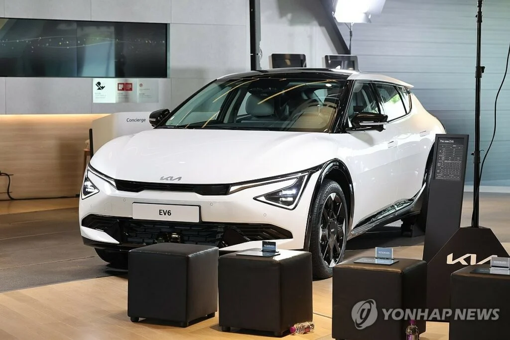 كيا تكشف النقاب عن موعد إطلاق سيارتها الكهربائية EV6