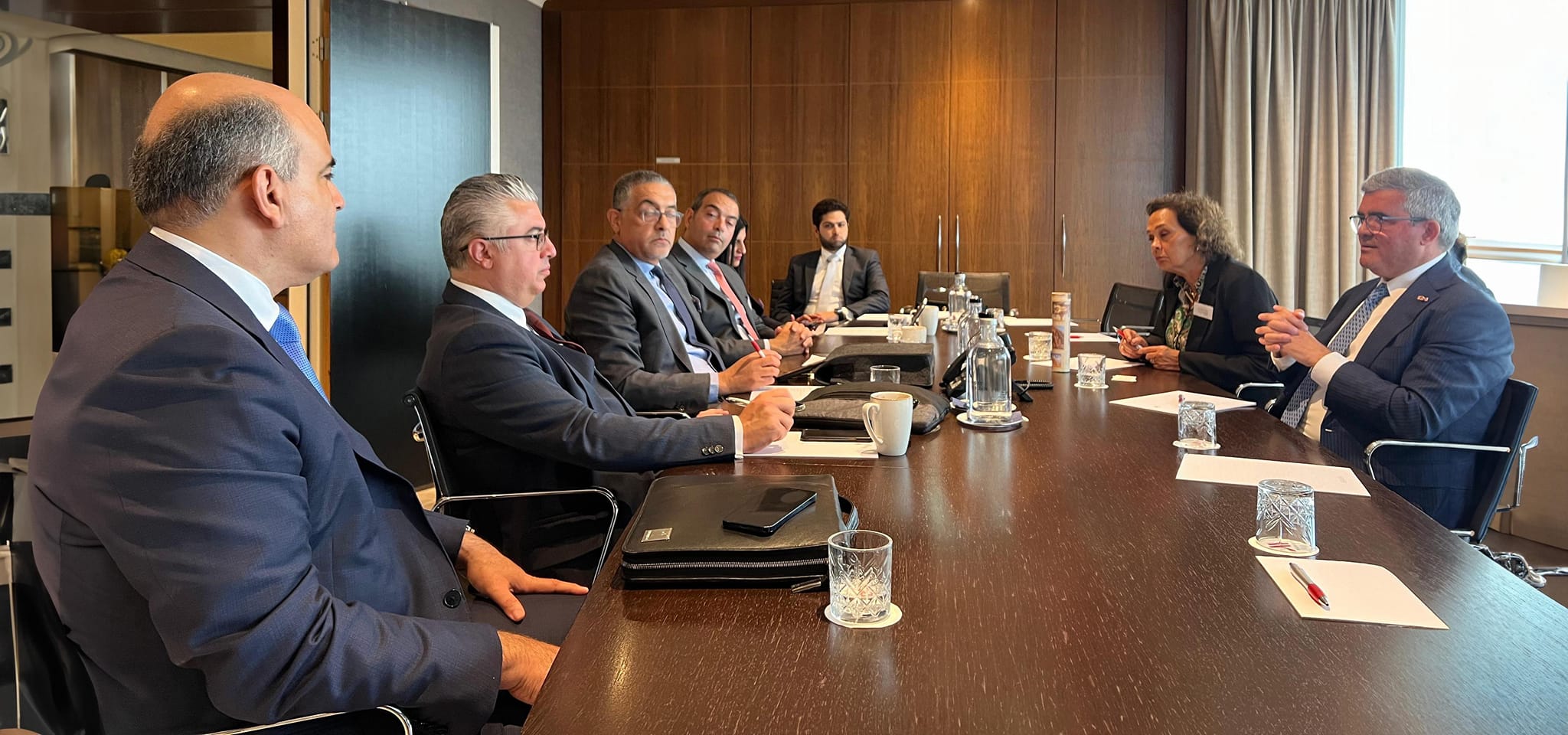 شركات هولندية تبحث التعاون مع الهيئة الاقتصادية لقناة السويس