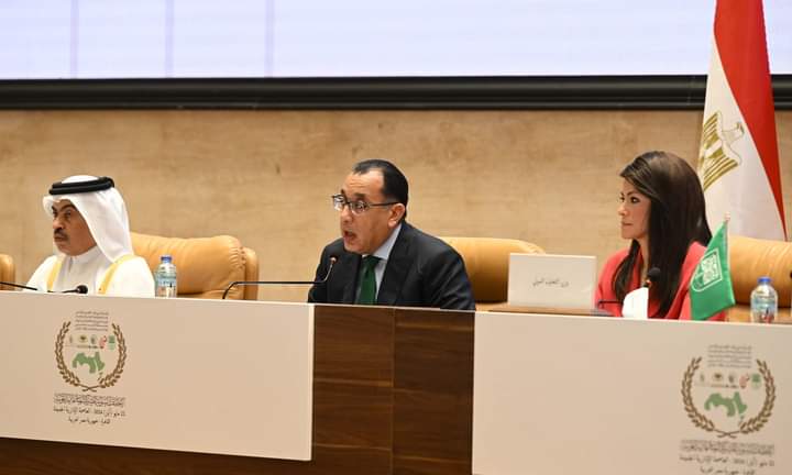 مدبولي : الحكومة نجحت بالتنسيق مع البنك المركزي في ضبط سوق النقد الأجنبي