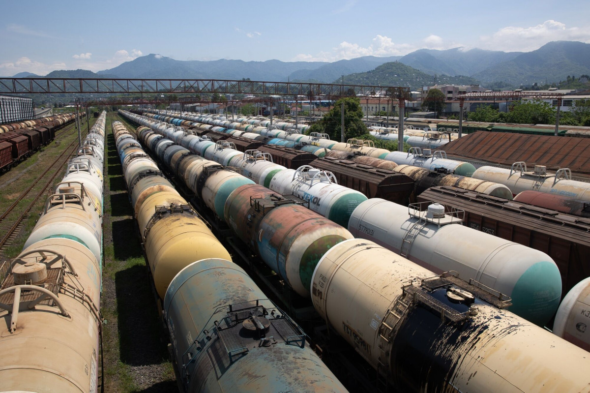 أسعار النفط تواصل هبوطها للجلسة الرابعة تواليًا