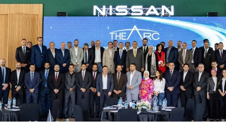 نيسان مصر تحتفل بتصدرها مبيعات السيارات محليا