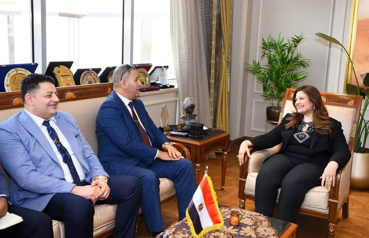 وزيرة الهجرة تستمع إلى مقترحات مستثمرين مصريين بأمريكا