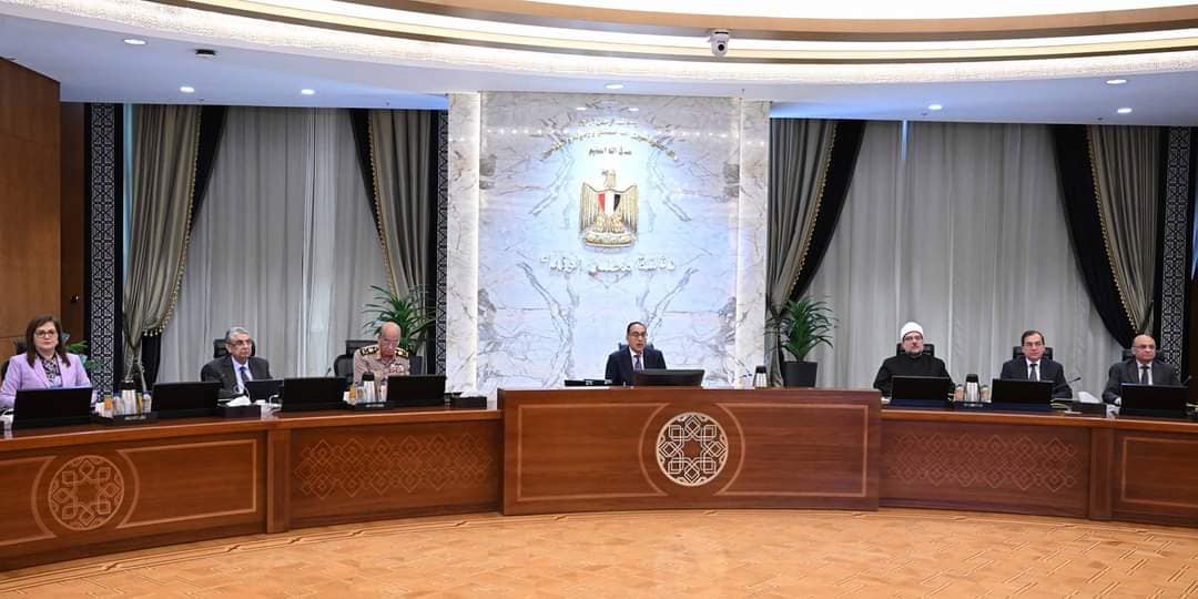 مجلس الوزراء يوافق على سلسلة قرارات خاصة بالزراعة والصناعة والسياحة