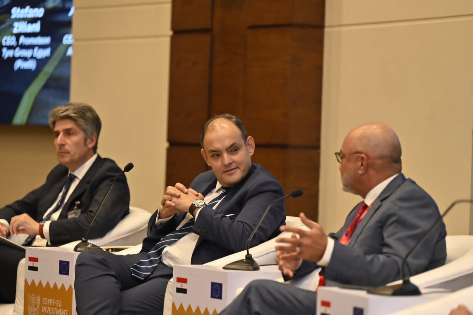 وزير التجارة : سوق صناعة السيارات في مصر الـ 42 عالميا بمبيعات 200 ألف سيارة سنوياً