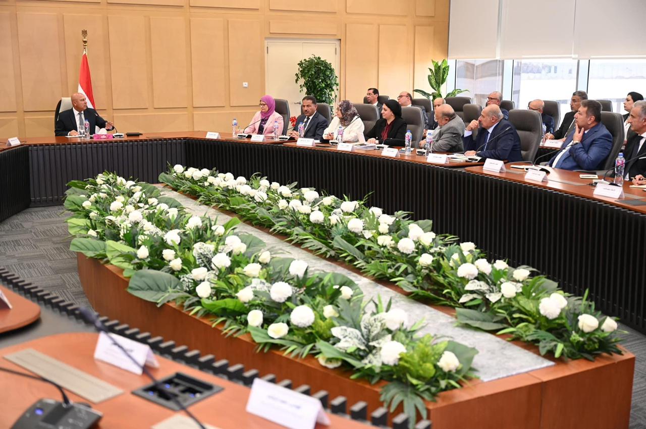 غرفة الحرف اليدوية تعرض مشاكل القطاع علي نائب رئيس الوزراء للتنمية الصناعية