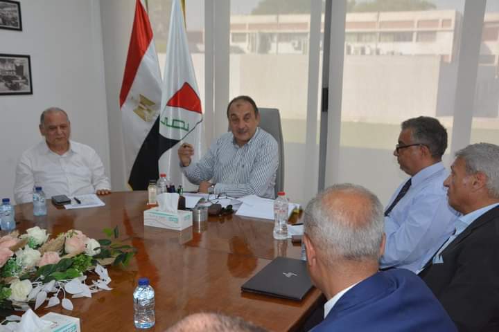 وزير الأعمال : فرص عديدة لزيادة صادرات الصناعات المعدنية .. وضغط جداول الزمنية للمشروعات