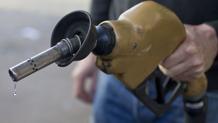 مصر تطرح مناقصة لاستيراد 740 ألف طن مواد بترولية