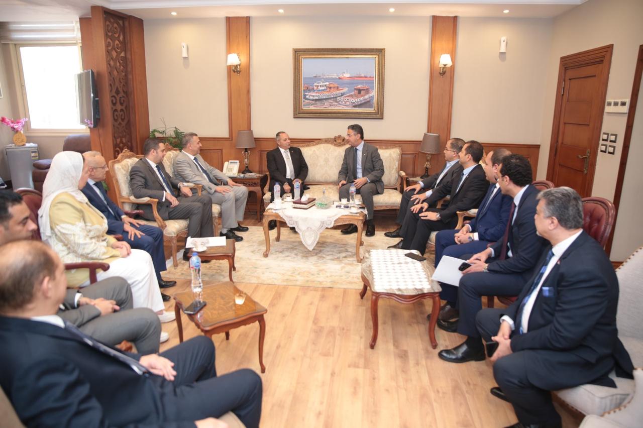 وزير التموين والتجارة الداخلية يتفقد الأعمال الإنشائية لصومعة ميناء غرب بورسعيد