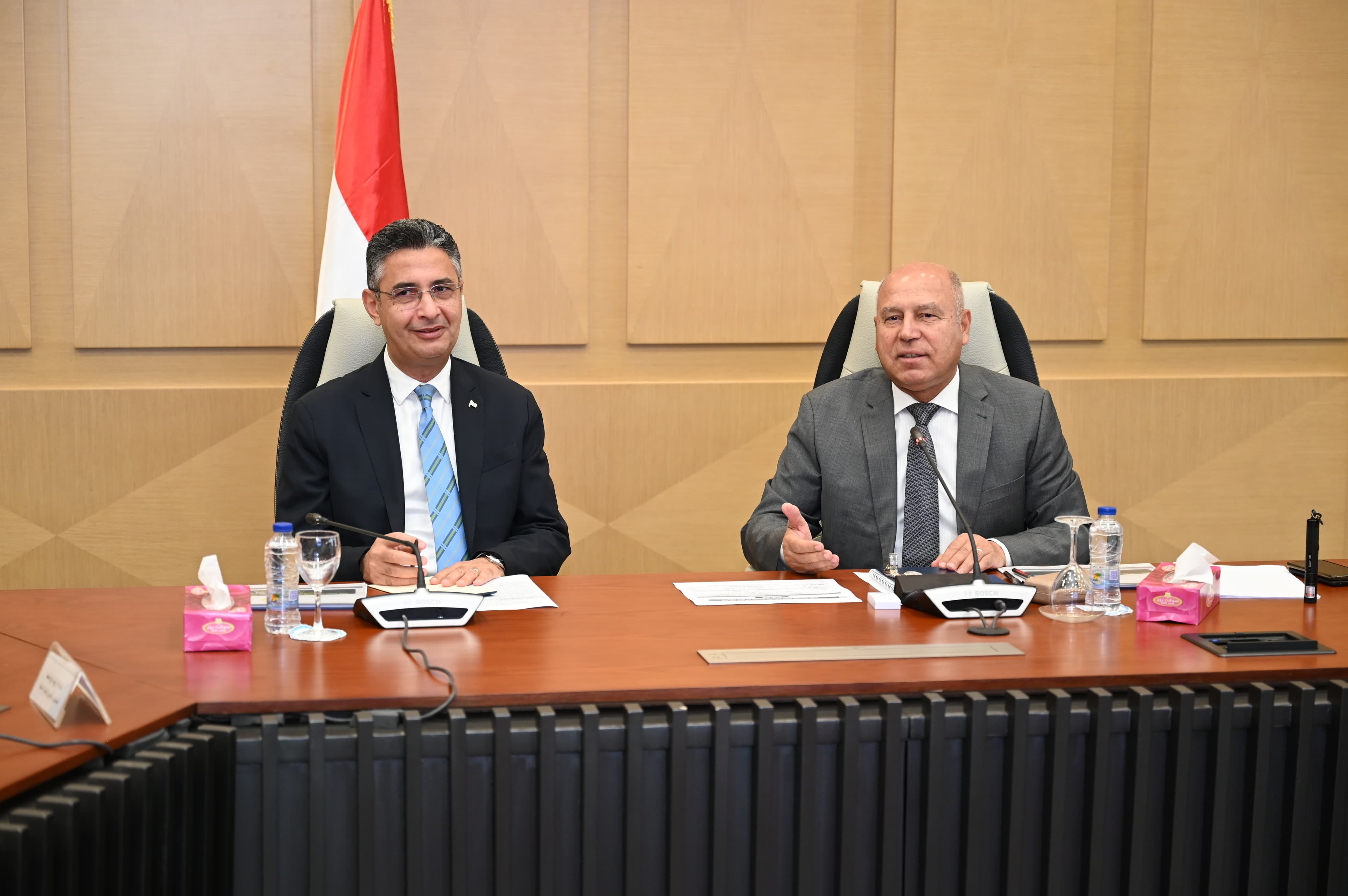 كامل الوزير: وزارة النقل تنفذ 7 ممرات لوجستية دولية تنموية متكاملة لربط مناطق الإنتاج بالموانئ