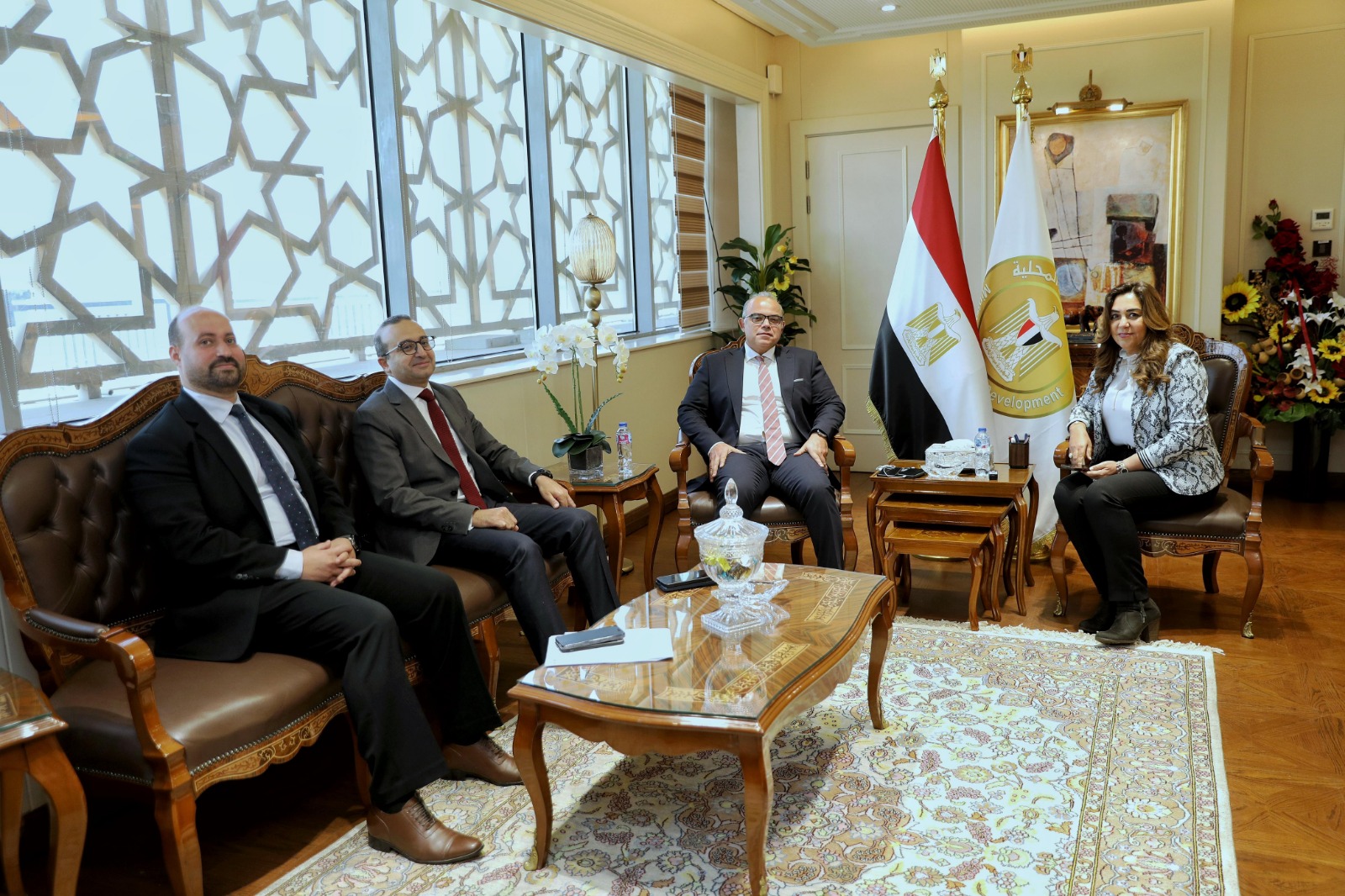 التنمية المحلية تستقبل الرقابة المالية ويبحثان كيفية تعظيم الاستفادة من الحلول التمويلية بالقطاع المالي غير المصرفي