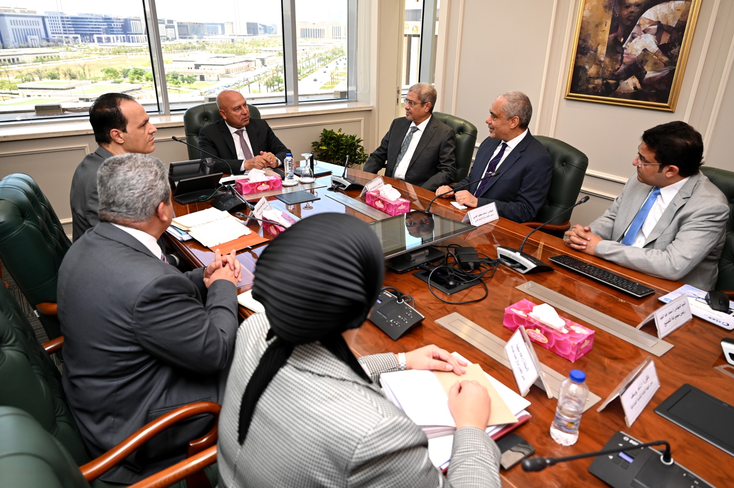 نائب رئيس الوزراء يبحث مع مجموعة العربي سبل تطوير صناعة الاجهزة المنزلية