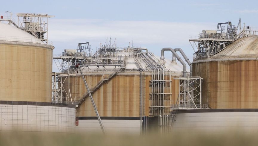 تفاقم المخاطر على حدود أوكرانيا يصعد بأسعار الغاز في أوروبا