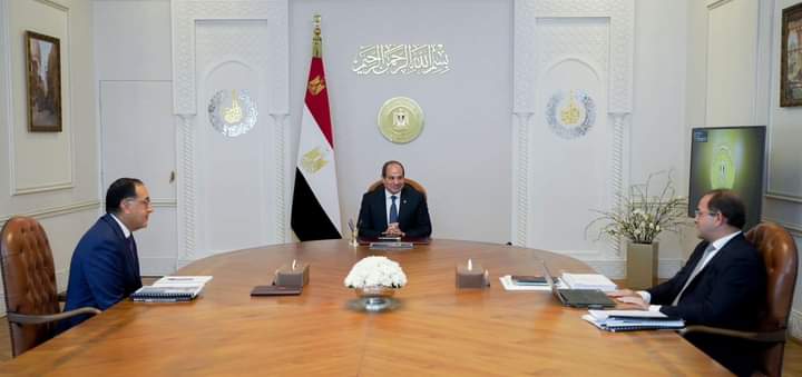 السيسي يوجه بإحكام توازن الموازنة العامة وزيادة إيرادات الدولة واستثمارها بالشكل الأمثل