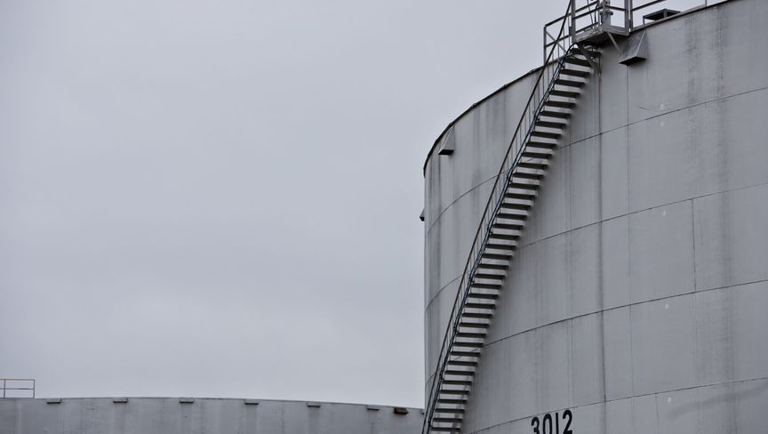 أسعار النفط تتعافي بعد يومين من التراجع وسط استمرار التوترات