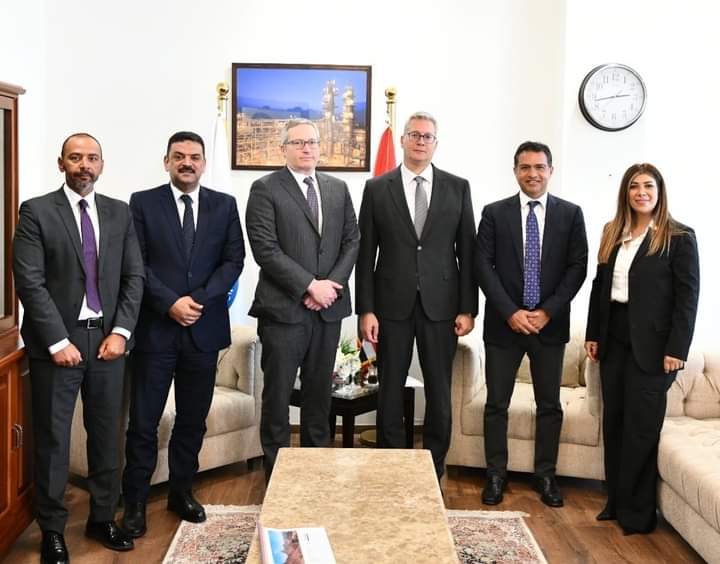 وزير البترول يناقش خطط عمل شركات لوتس جولد للذهب وكابيتال دريل للحفر في مصر
