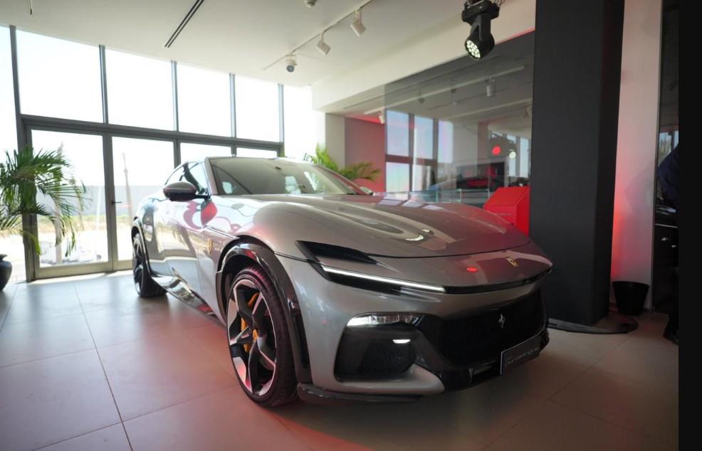 طرح فيراري "روما سبايدر" و "بوروسانجوي" في مصر رسميا