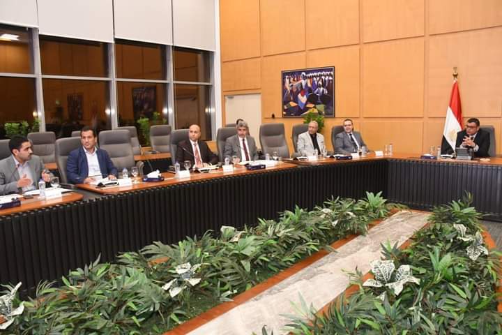 وزير الإسكان: تكليفات بالإسراع بمعدلات تنفيذ وحدات سكن لكل المصريين