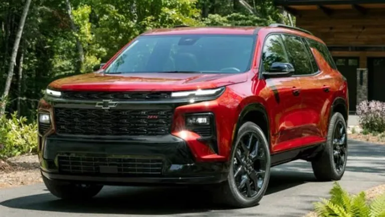 "شيفروليه" تطرح "ترافيرس" موديل 2025