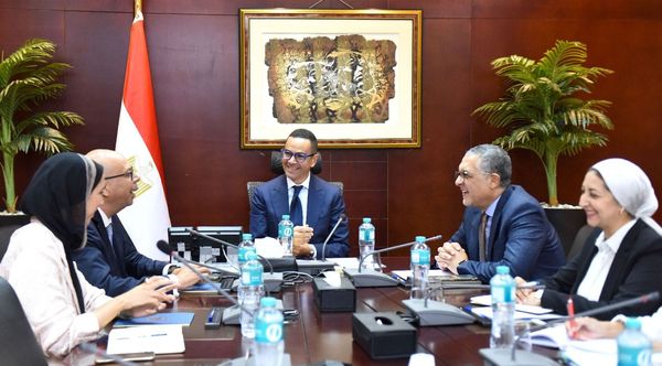 2026 افتتاح مصنع سان جوبان للزجاج المسطح في السخنة باستثمارات 175 مليون يورو