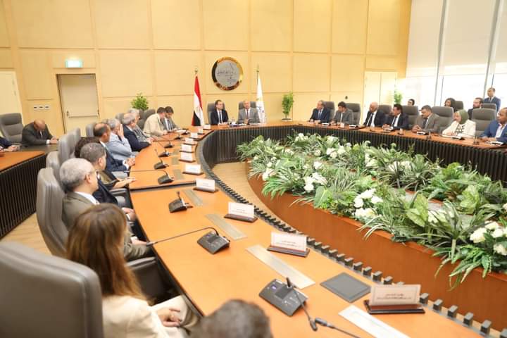 توقيع عقد تحديث أنظمة الخط الأول للمترو مع تحالف شركات كولاس ريل وأوراسكوم وهيتاشى