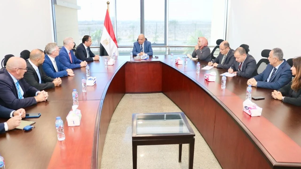 مصر تتجه لتصنيع مهمات قطاع الكهرباء بالتعاون مع سيمنس الألمانية