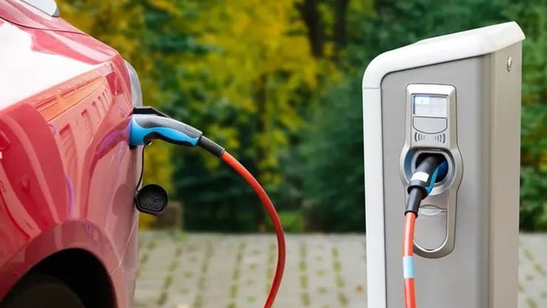 إنشاء مجمع ضخم لتصنيع السيارات الكهربائية على 50 ألف متر