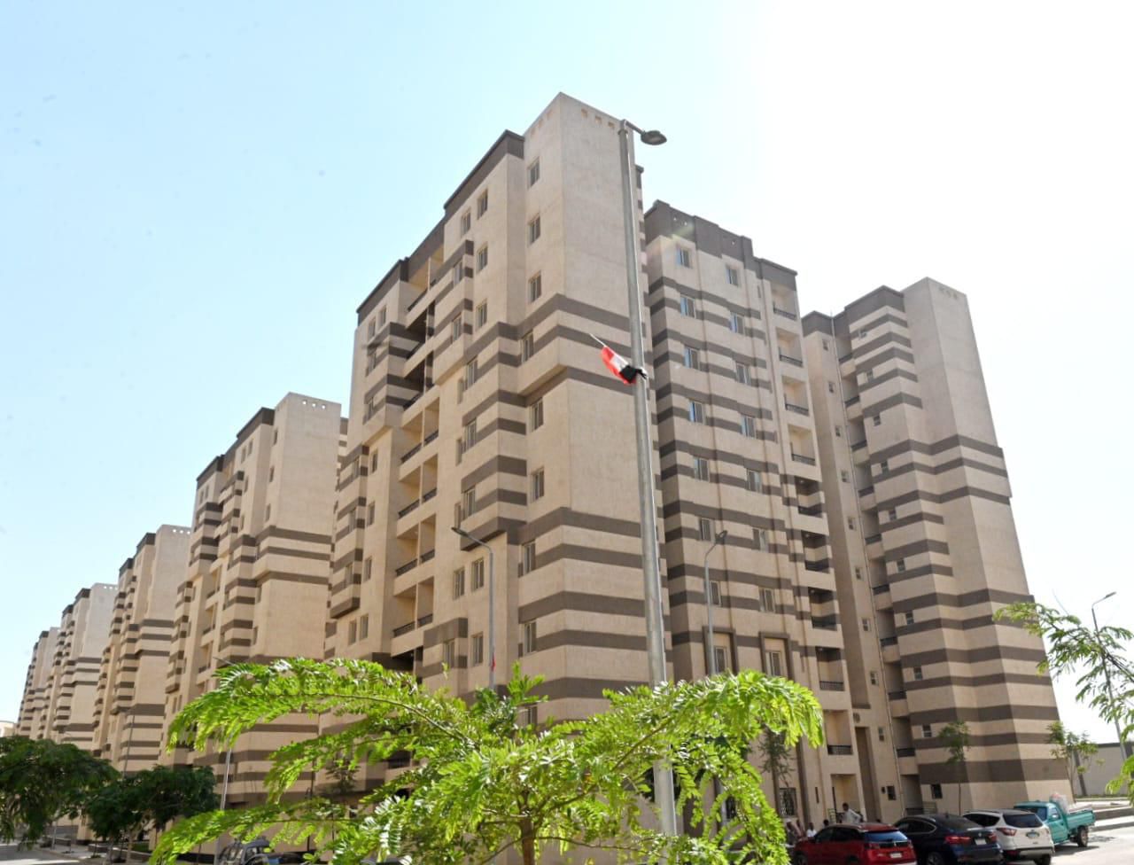 الإسكان: 11 الف مواطن تقدمو لحجز وحدات " فالي تاورز" بمدينة حدائق أكتوبر