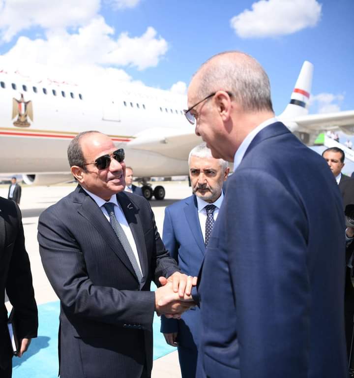 السيسي في أنقرة : زيادة التبادل التجاري إلى ١٥ مليار دولار خلال سنوات .. وتسهيلات للمستثمرين الأتراك