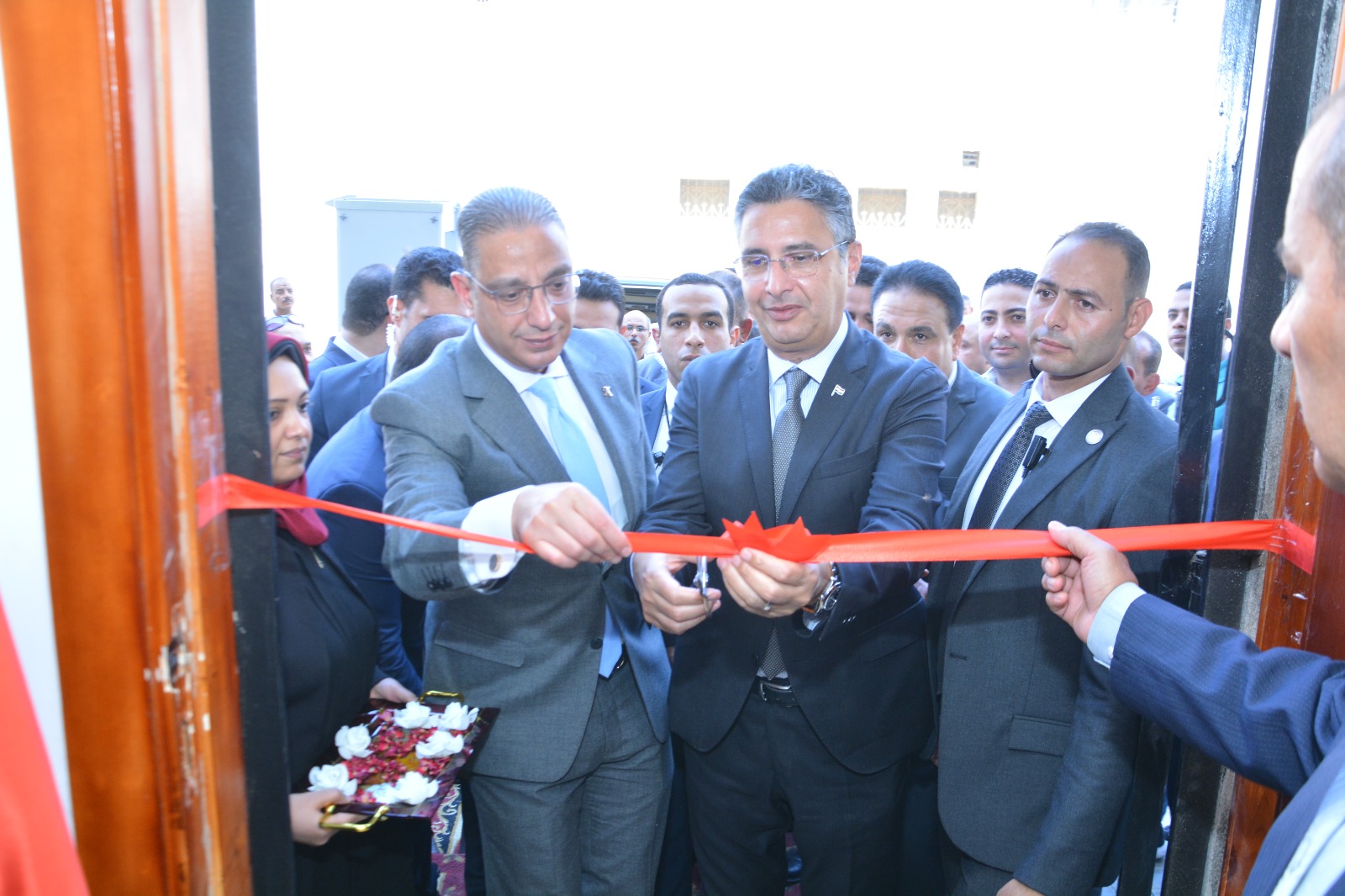 "فاروق" و"الأنصاري" يفتتحان مركز الخدمة المطور بمديرية تموين الفيوم