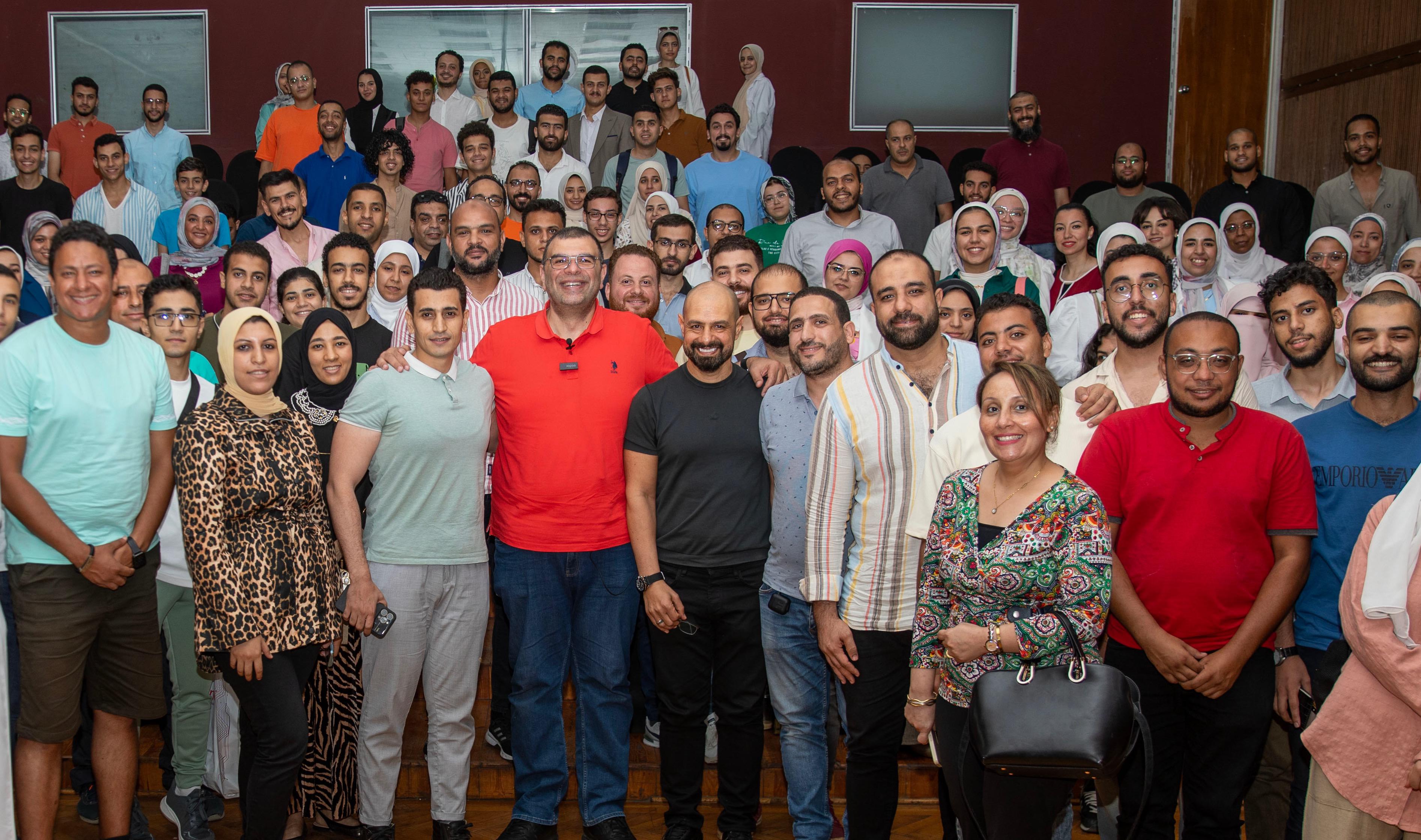 المنتور تُعلن عن أسماء 100 شركة فائزة في مبادرة "من المحلية إلى العالمية"