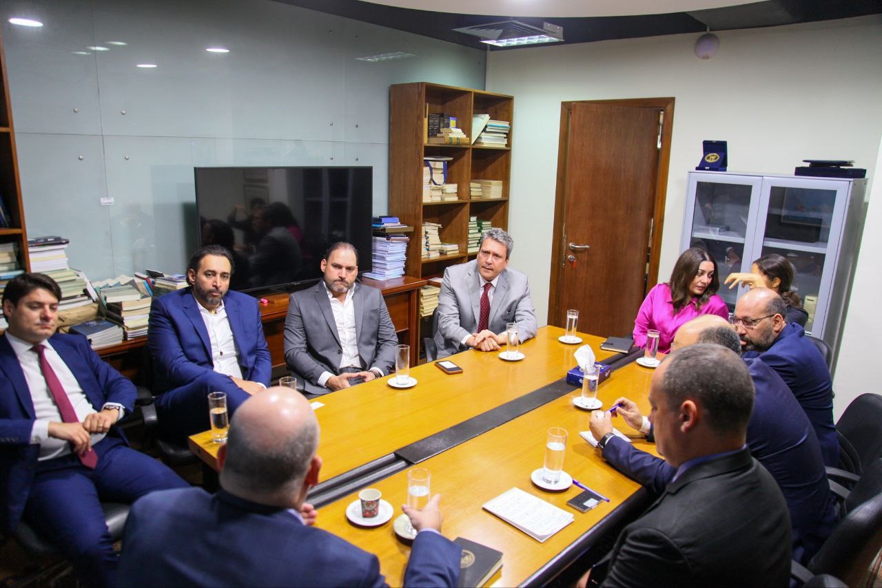 "3i البرازيلية" تبحث الفرص الاستثمارية والتجارية في مصر"