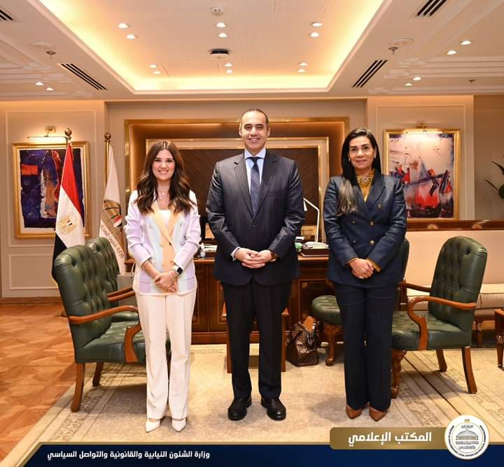 مايكروسوفت تقدم الحلول التكنولوجية الحديثة والبرامج المبتكرة لدعم وزارة الشئون النيابية