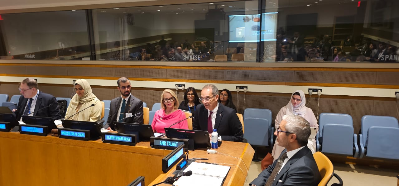 وزير الاتصالات  يشارك فى جلسة وزارية حول "الذكاء الاصطناعى من أجل التنمية المستدامة"