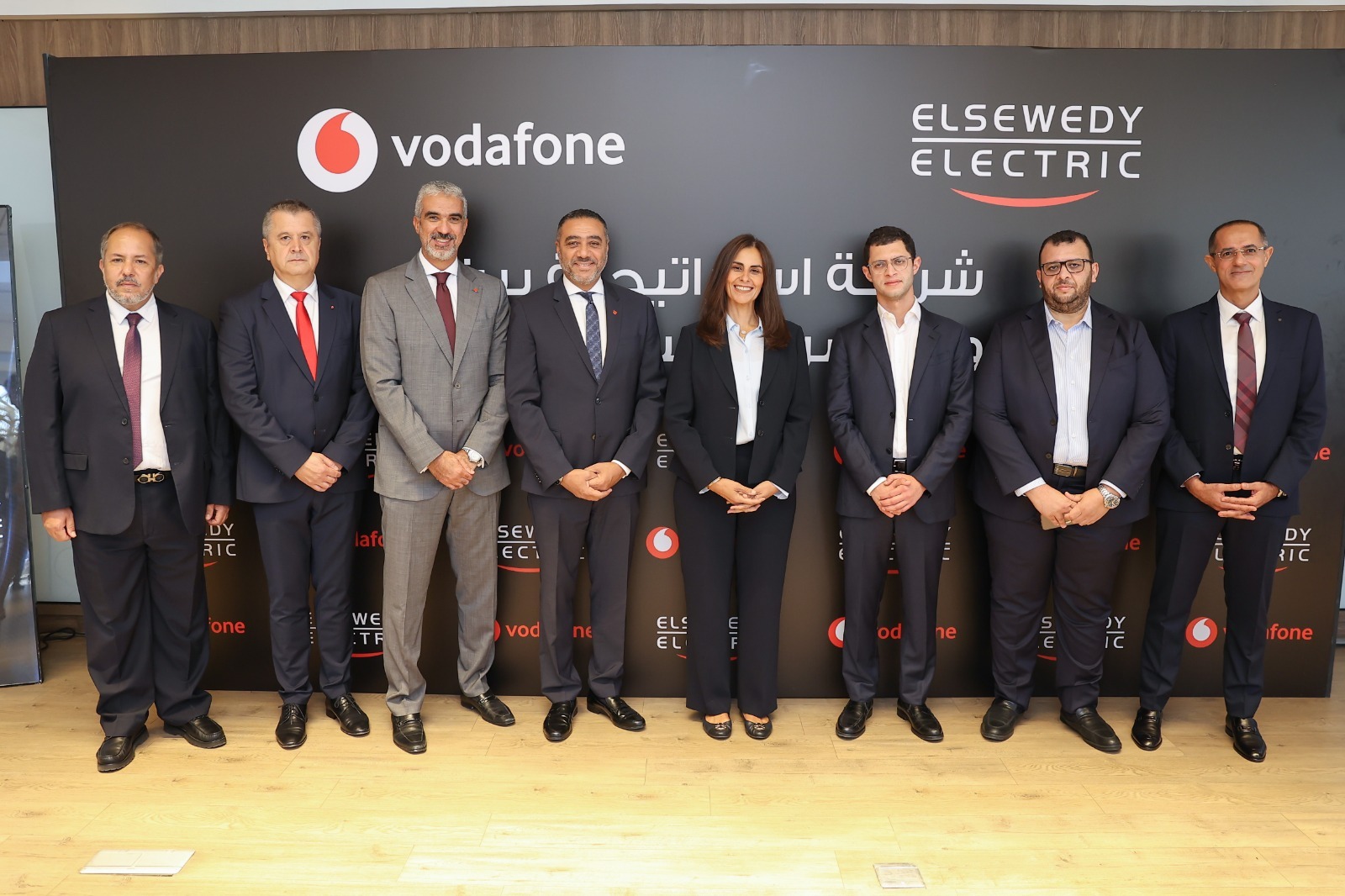 ڤودافون مصر ومجموعة السويدي اليكتريك توقعان شراكة استراتيجية لتوطين صناعة معدات الاتصالات المتطورة في مصر