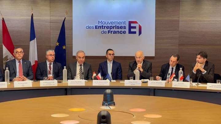 رئيس اقتصادية قناة السويس يلتقي مع اتحاد أصحاب الأعمال الفرنسي MEDEF